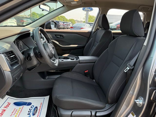 2023 Nissan Rogue S photo 2