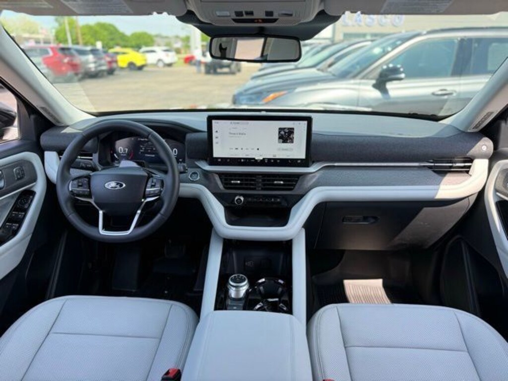 New 2026 Ford Explorer Platinum SUV