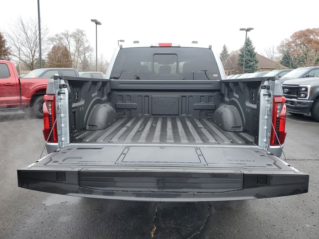 2025 Ford F-150 XLT - Photo 31