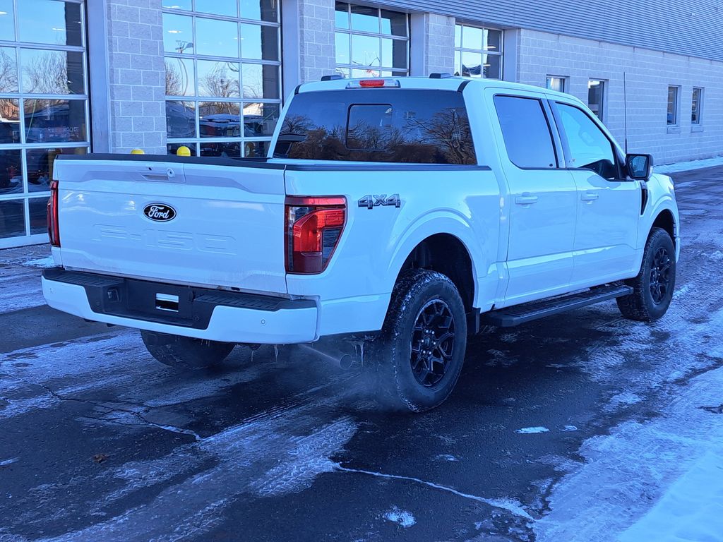 2025 Ford F-150 XLT photo 4