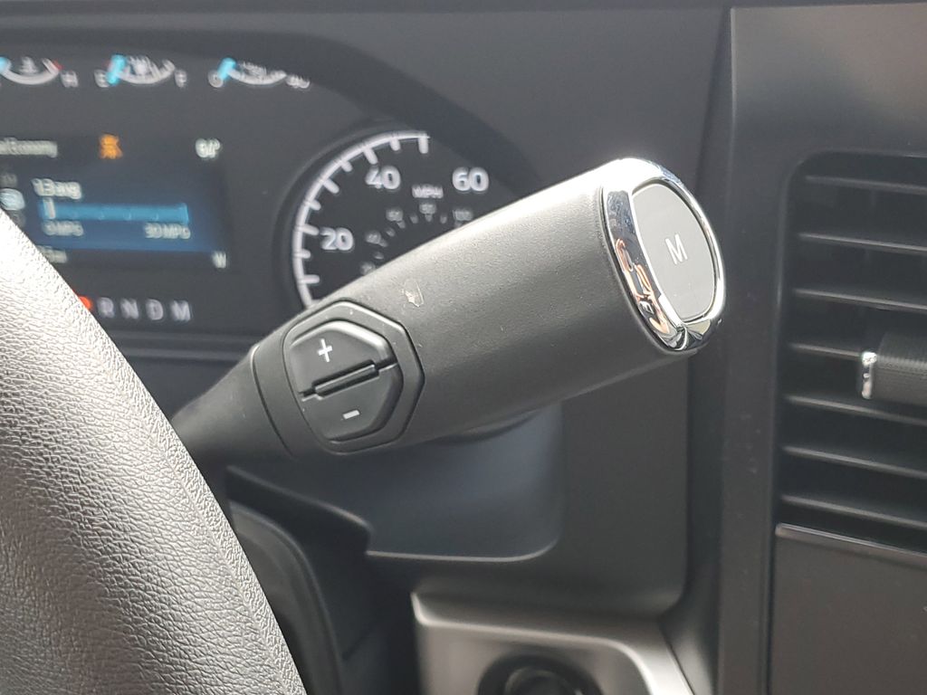 2026 Ford F-350 Super Duty XLT - Photo 14