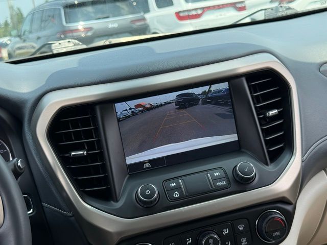 2023 Gmc Acadia Denali photo 3