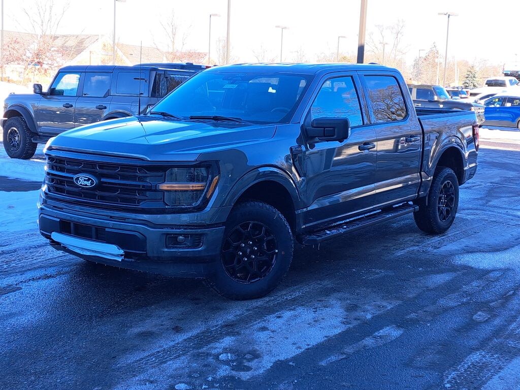 New 2025 Ford F-150 XLT TRUCK