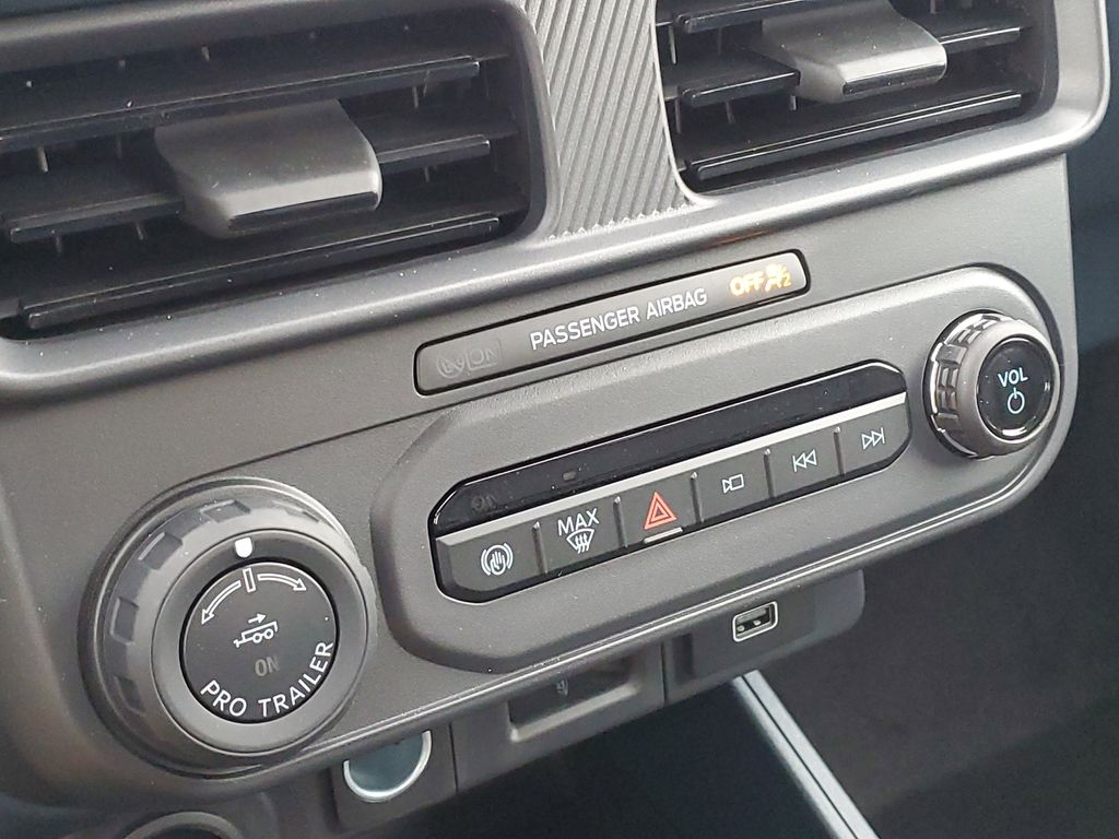 2026 Ford Maverick Lariat - Photo 17