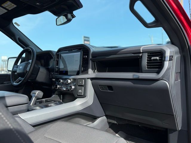 2025 Ford F-150 XLT - Photo 21
