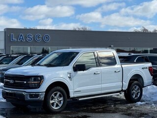 2024 Ford F-150 XLT CREW CAB TRUCK