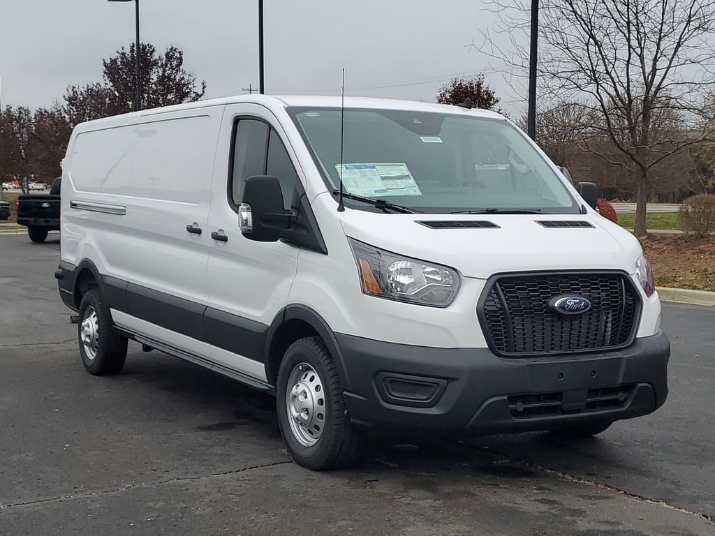 2025 Ford Transit Cargo Van photo 3