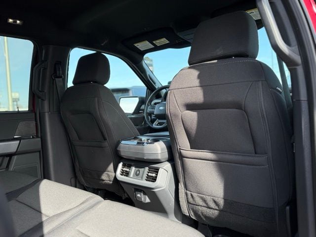 2025 Ford F-150 XLT - Photo 23