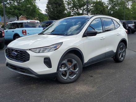 2025 Ford Escape ST-Line SUV