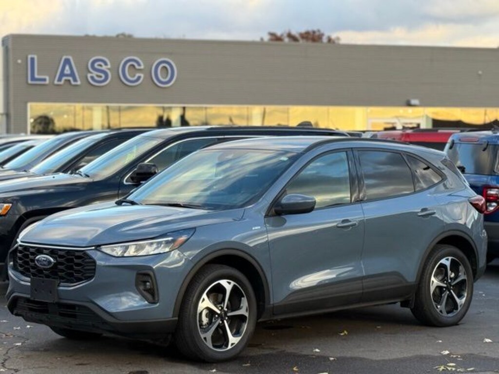 Certified 2025 Ford Escape ST-Line Select SUV