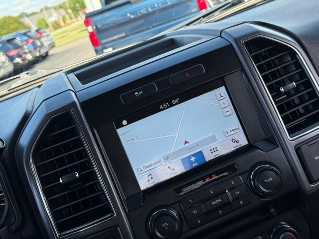 2017 Ford F-150 XLT photo 4