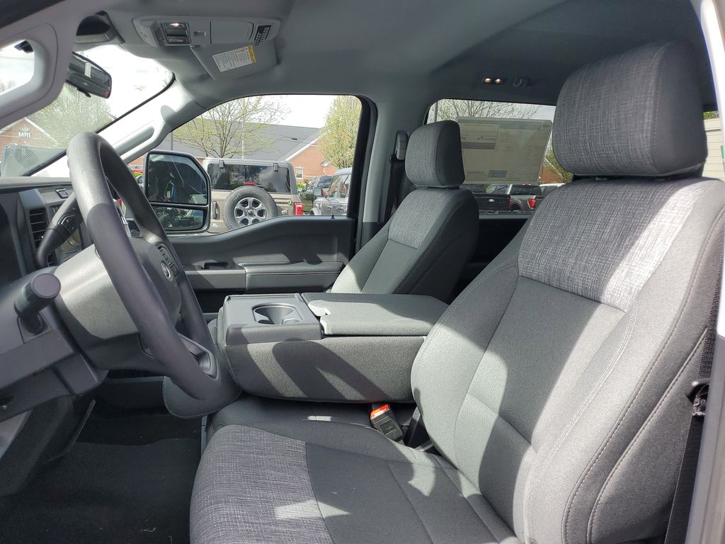 2026 Ford F-350 Super Duty XLT - Photo 7