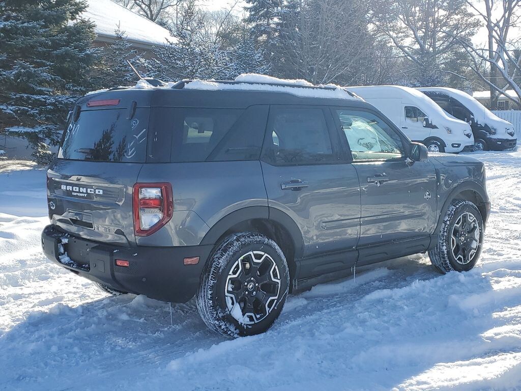 New 2025 Ford Bronco Sport Outer Banks SUV