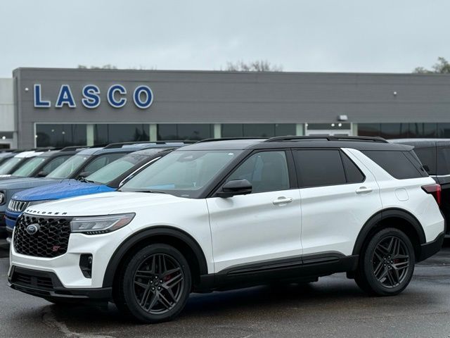 2025 Ford Explorer SUV 