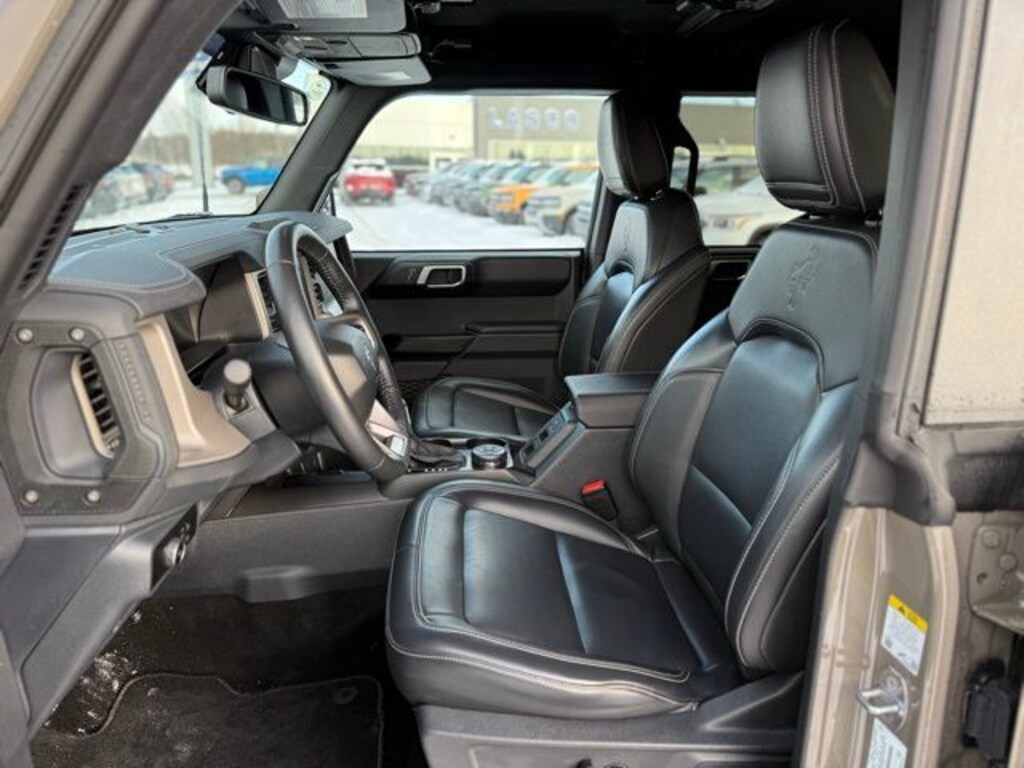 Certified 2025 Ford Bronco Outer Banks SUV