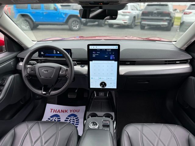 2021 Ford Mustang Mach-E Select photo 3