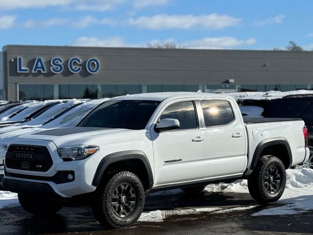 2019 Toyota Tacoma TRD Off Road's photo