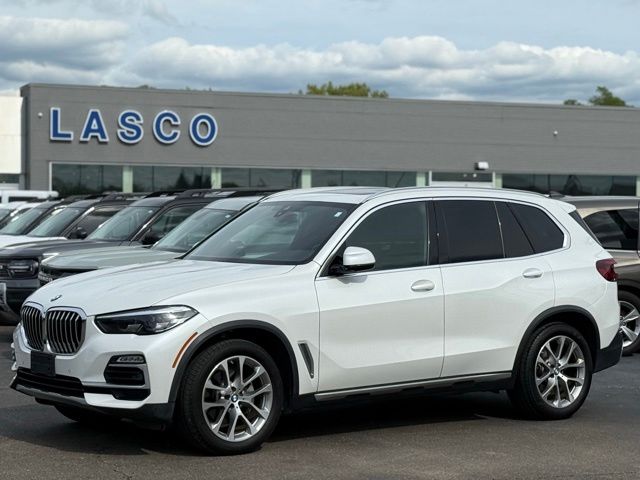 2021 BMW X5 xDrive40i's photo