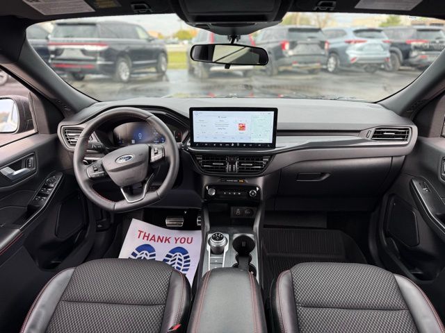 2024 Ford Escape ST-Line photo 3