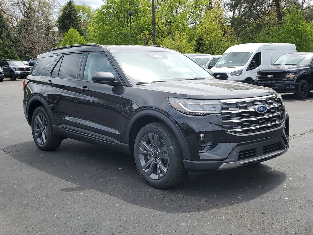 New 2026 Ford Explorer Active SUV