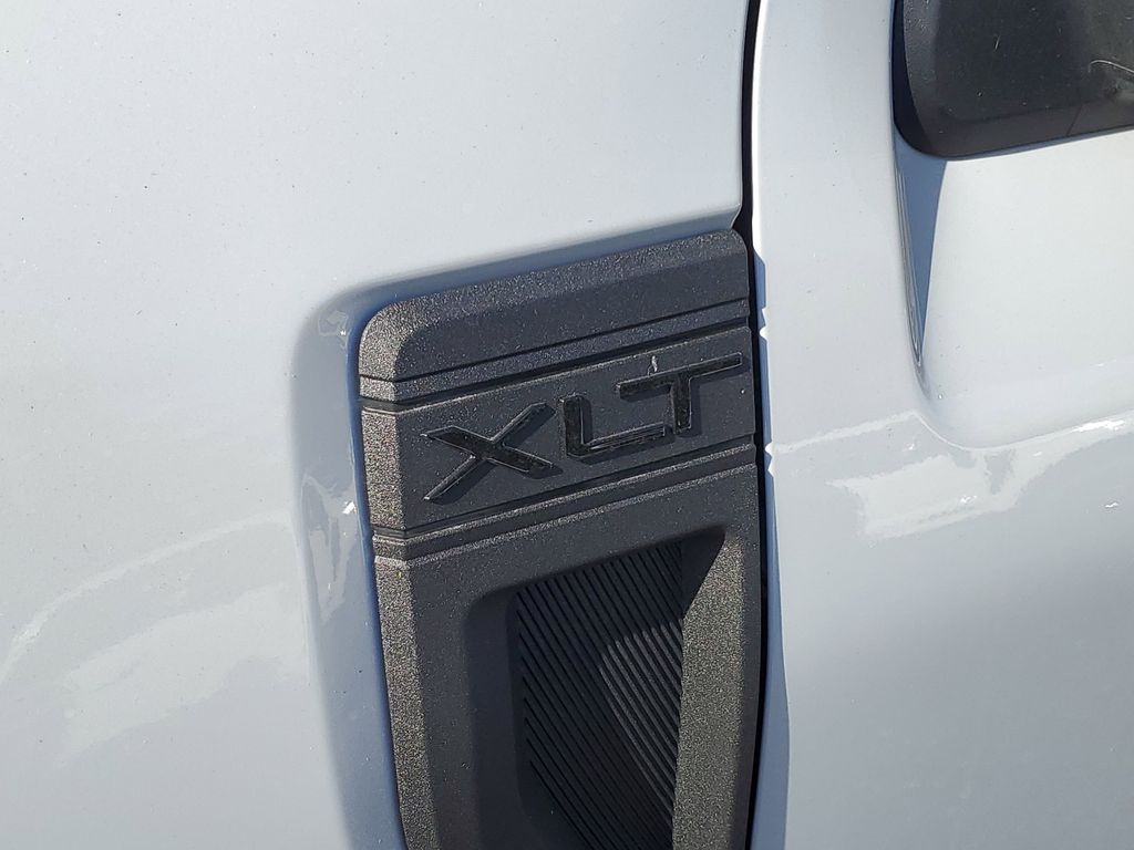 2025 Ford Maverick XLT - Photo 33