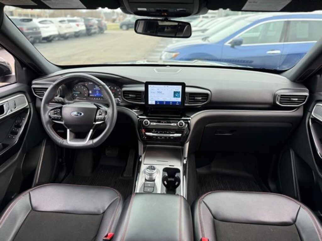 Certified 2024 Ford Explorer ST-Line SUV