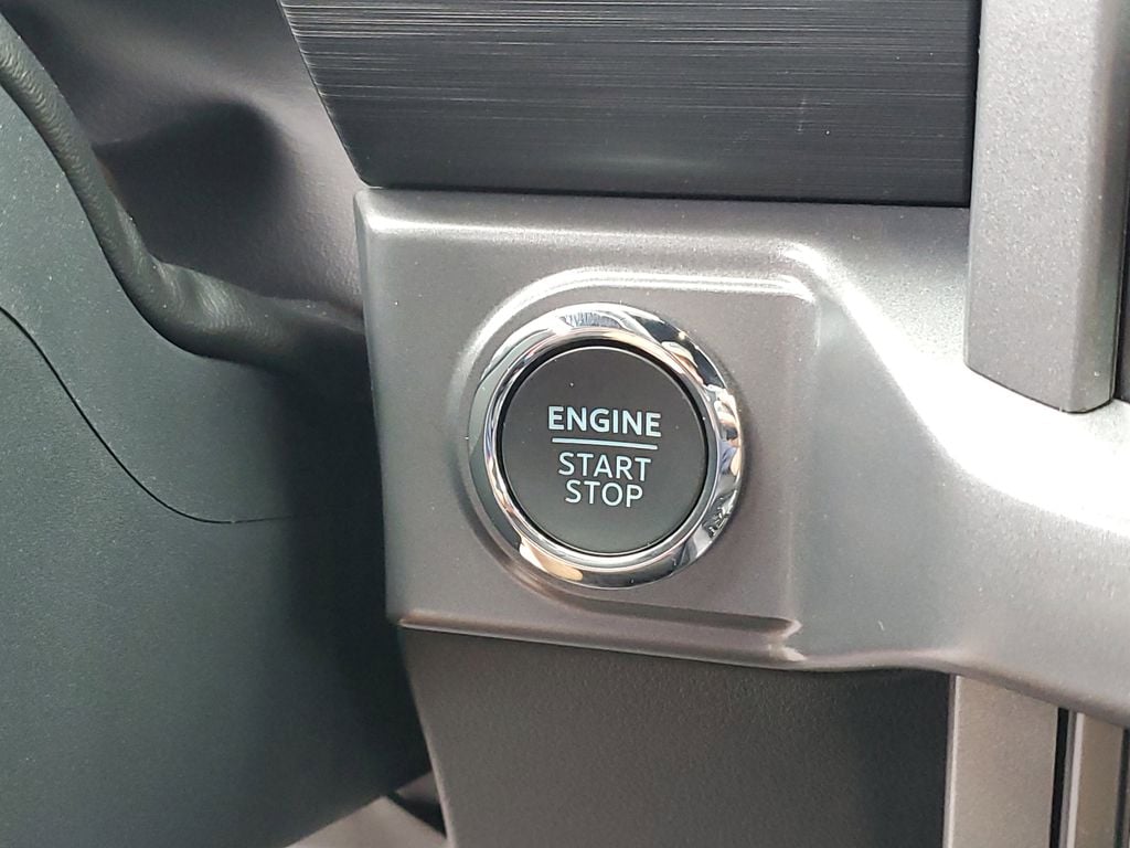 2025 Ford F-150 XLT - Photo 15