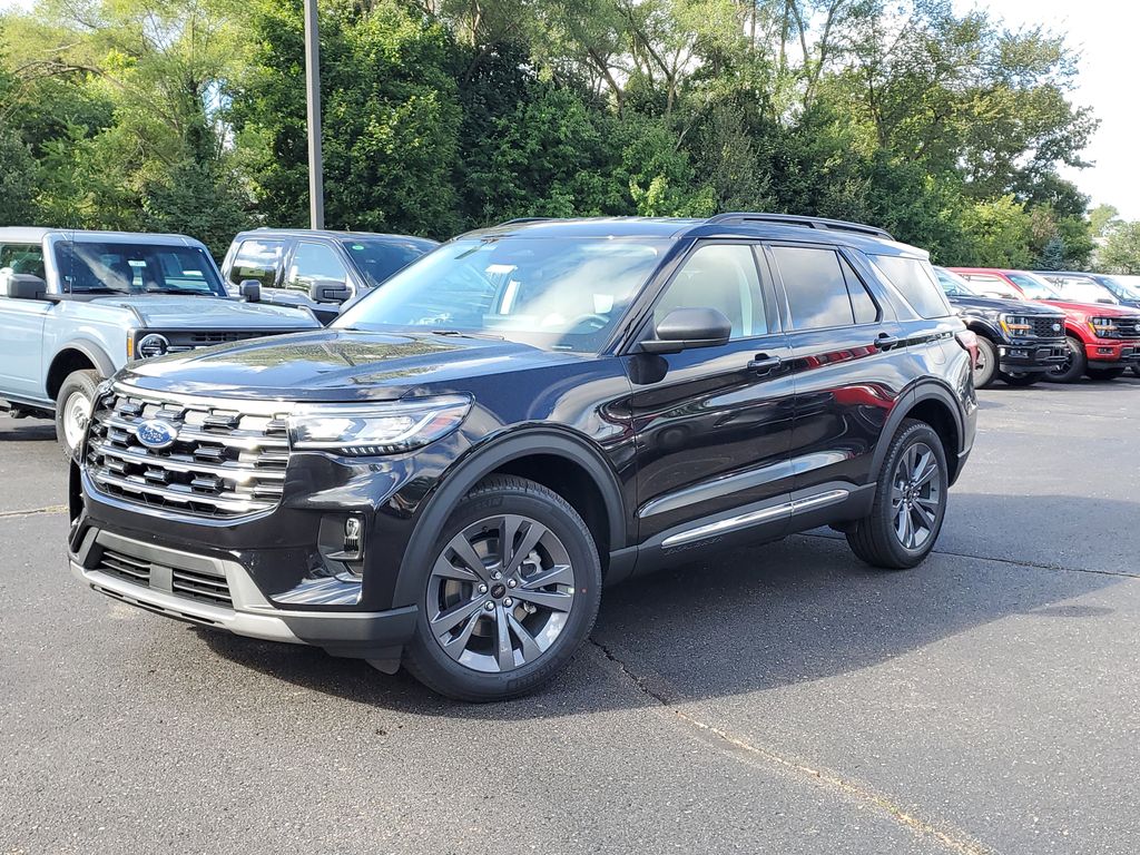 2025 Ford Explorer SUV 