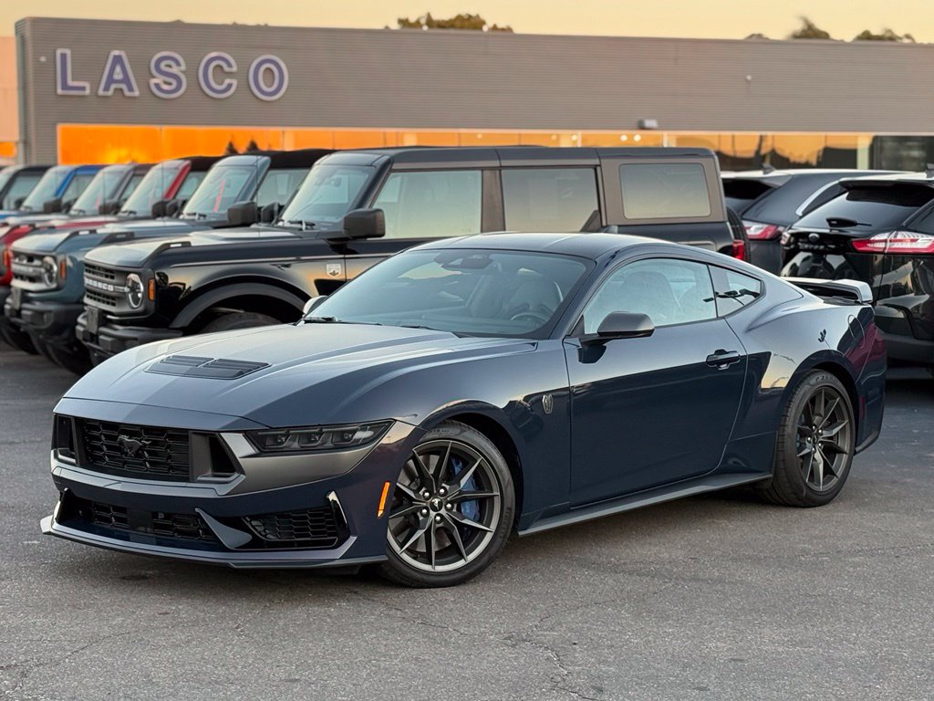 2025 Ford Mustang Dark Horse Coupe 1FA6P8R04S5500763