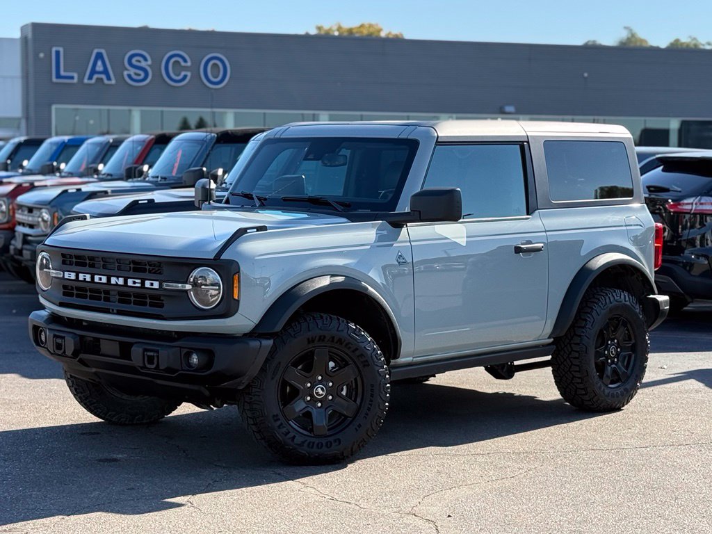 2024 Ford Bronco Black Diamond SUV