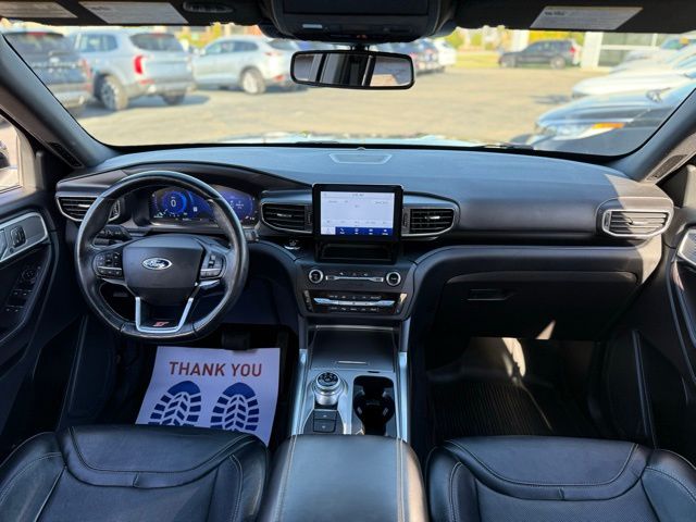 2020 Ford Explorer ST photo 3