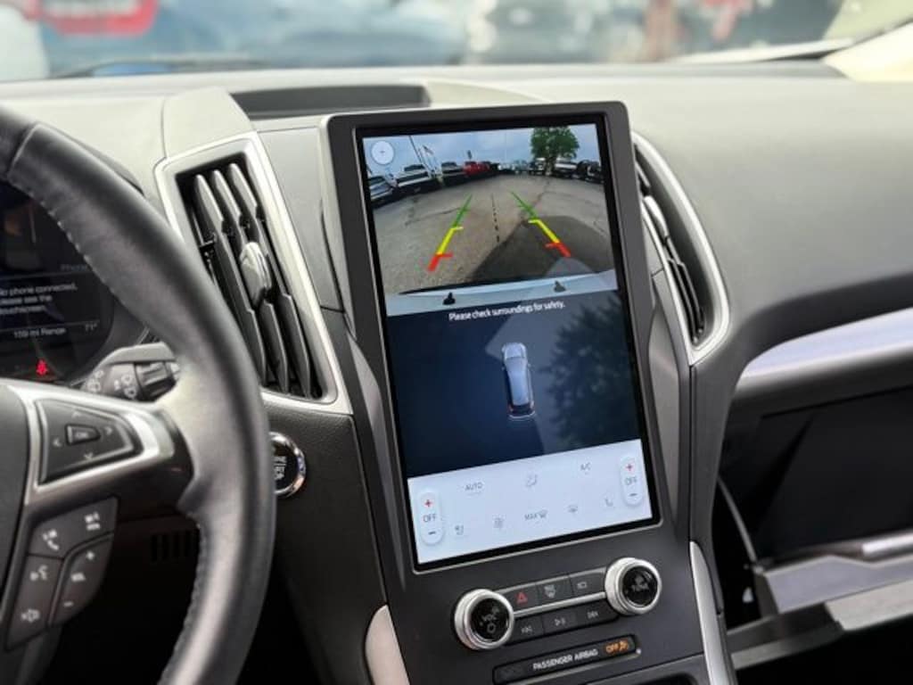 Certified 2024 Ford Edge SEL SUV
