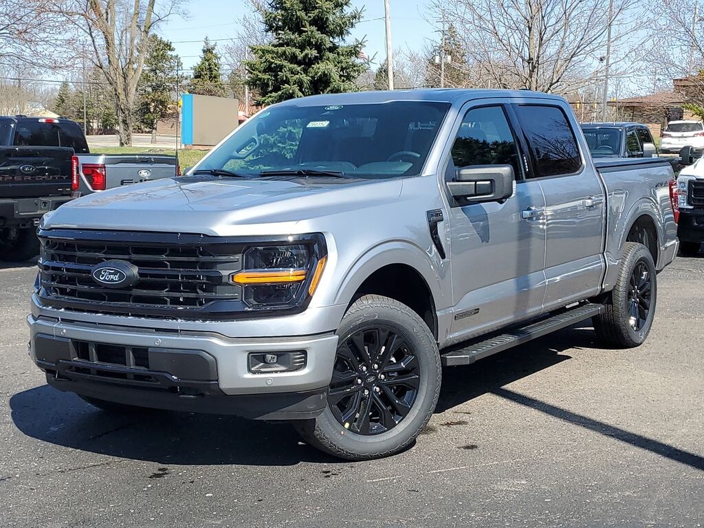 New 2026 Ford F-150 XLT TRUCK