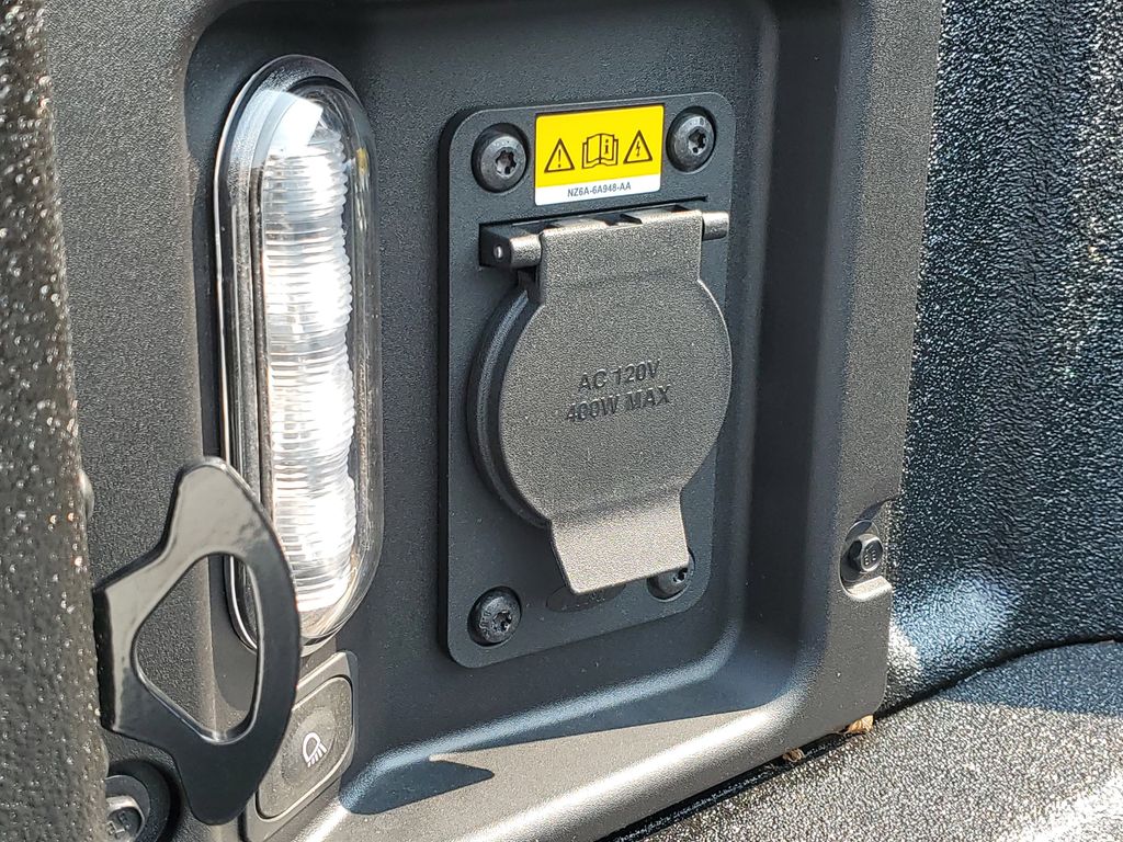 2025 Ford Maverick Lariat - Photo 33