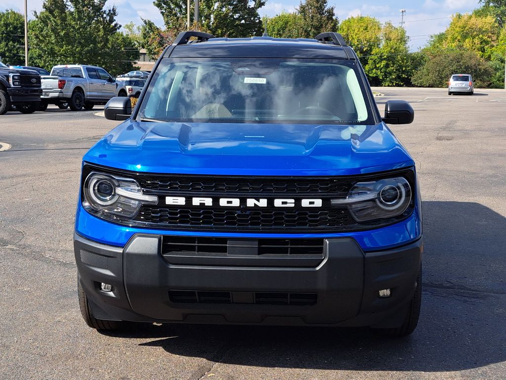 2025 Ford Bronco Sport Outer Banks photo 2