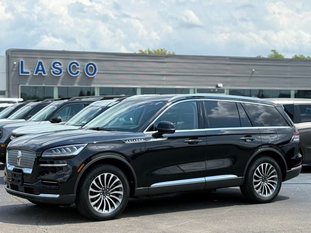 2022 Lincoln Aviator AWD's photo