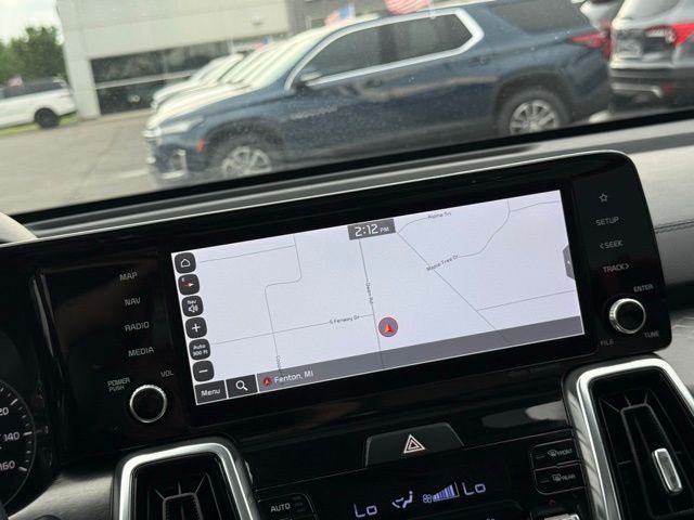 2022 Kia Sorento SX photo 4