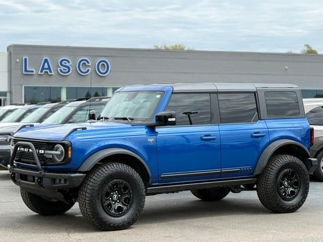 2021 Ford Bronco First Edition Advanced 4x4's photo