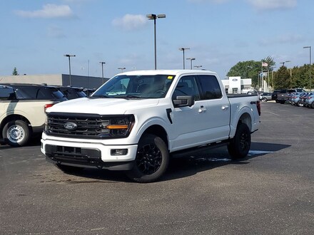 2025 Ford F-150 XLT TRUCK