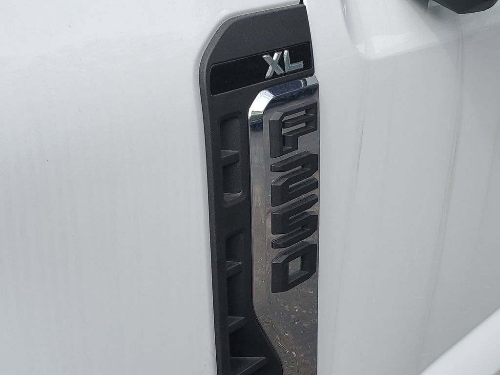 2026 Ford F-250 Super Duty XL - Photo 25