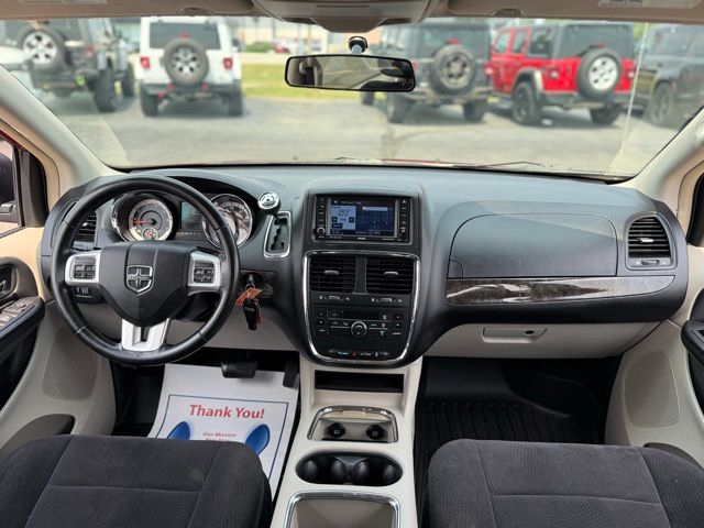 Used 2011 Dodge Grand Caravan Crew with VIN 2D4RN5DG5BR689512 for sale in Fenton, MI