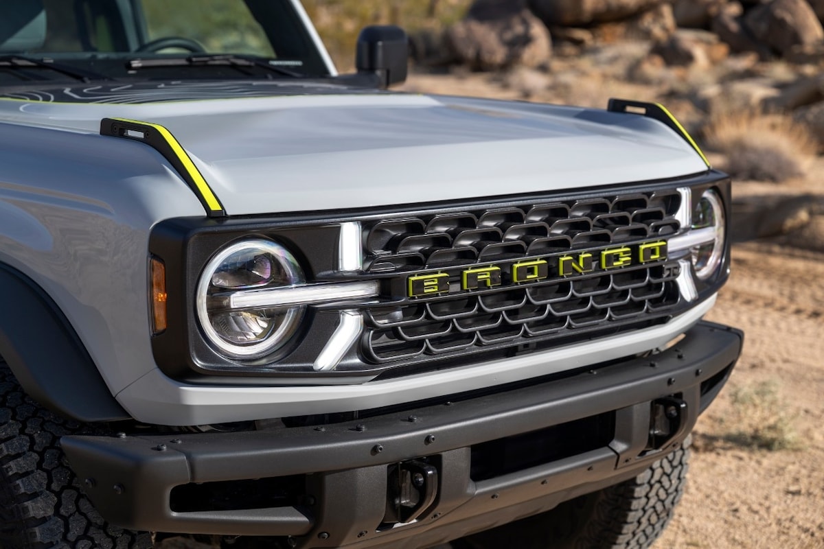 2027 Ford Bronco RTR off-road