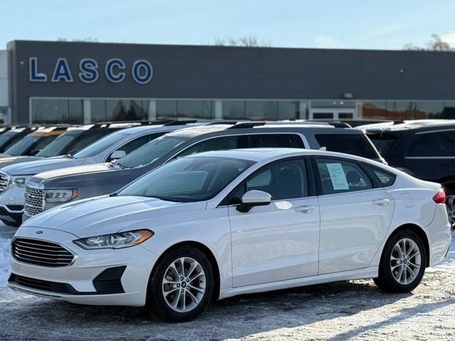 2020 Ford Fusion SE