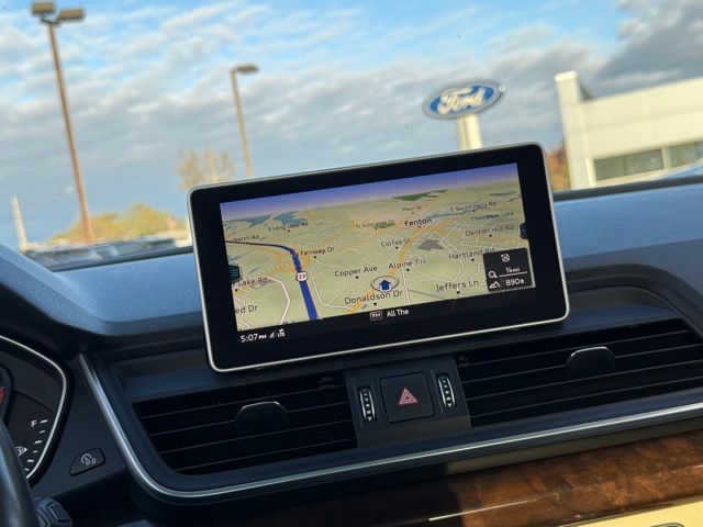 2018 Audi Q5 2.0T Premium Plus photo 4