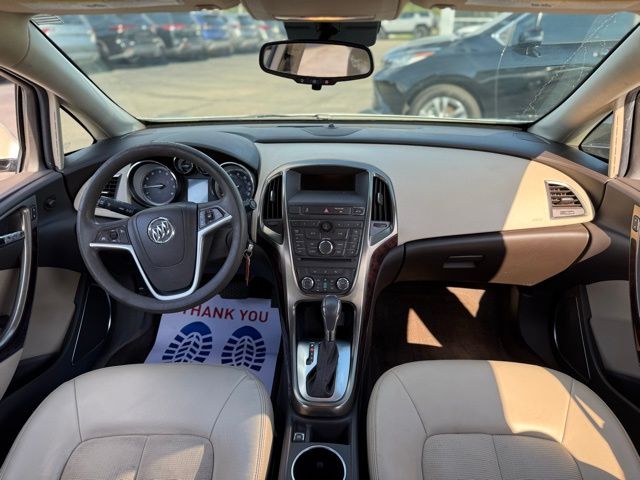 2015 Buick Verano Base photo 3