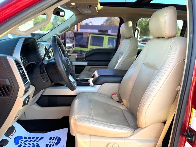 2018 Ford F-350 Lariat photo 2