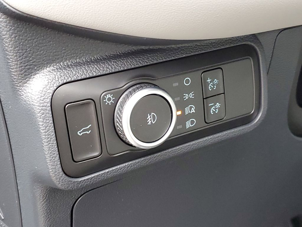 2026 Ford Explorer Active - Photo 10