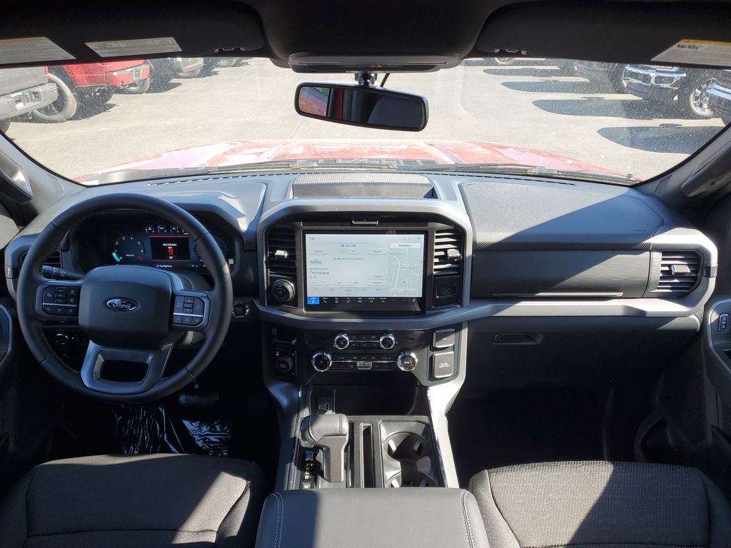 2025 Ford F-150 XLT - Photo 21