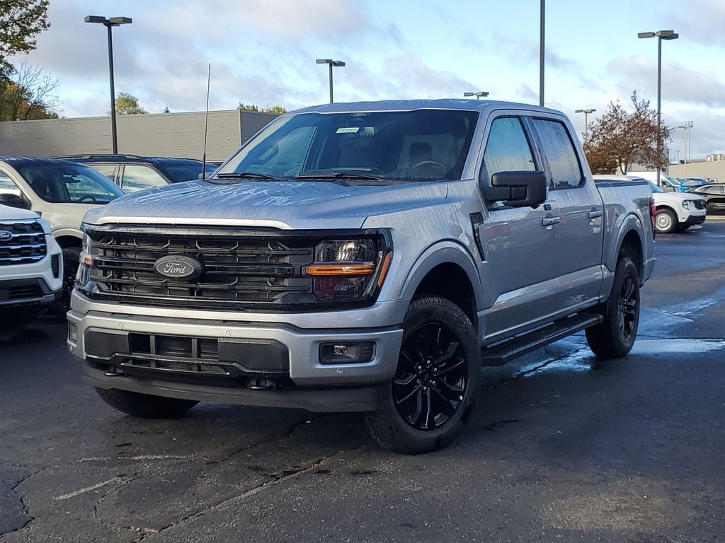 2025 Ford F-150 XLT's photo