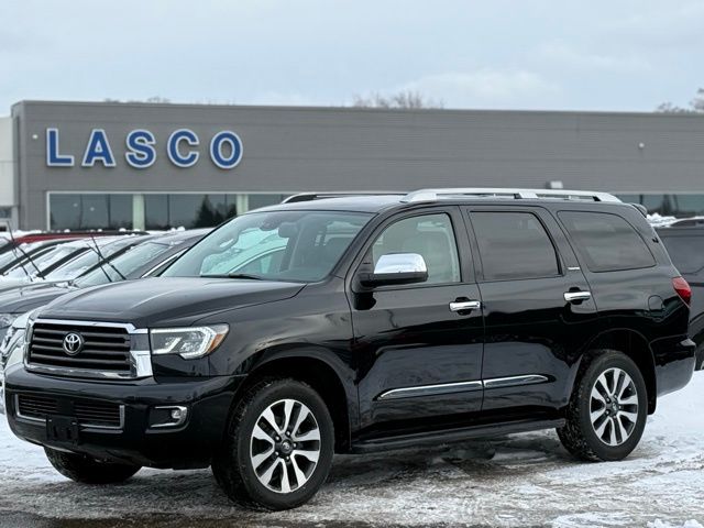 2018 Toyota Sequoia Limited's photo